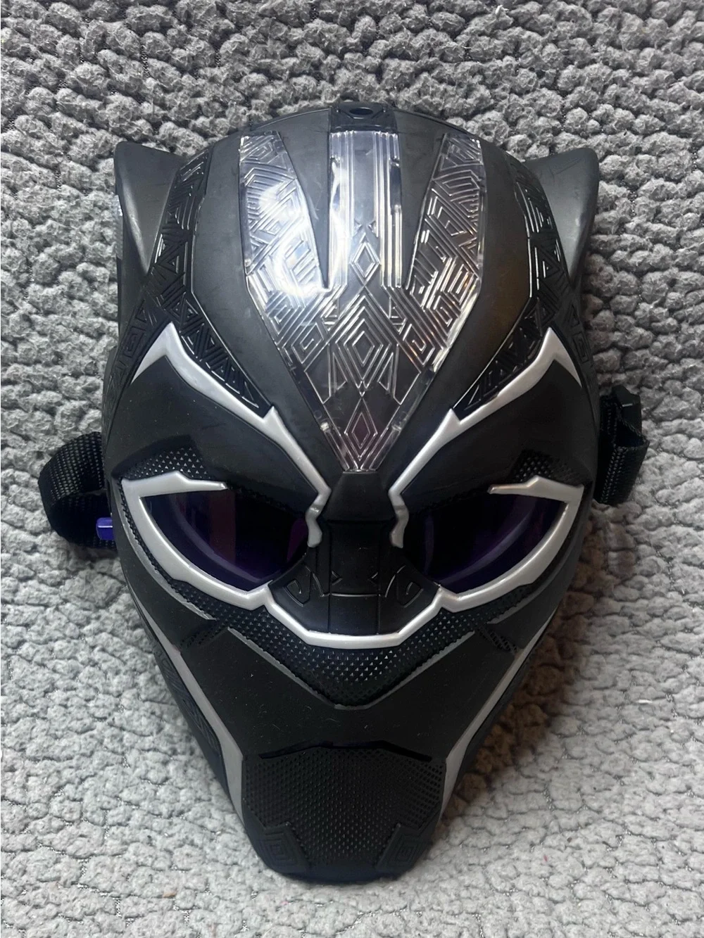Marvel Black Panther Vibranium Power FX Mask Black And Purple With Lights